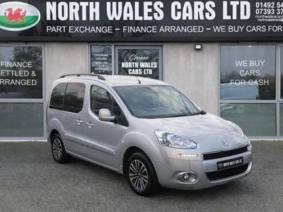 Used Peugeot Partner Tepee S 92 HP (67 kW) 2015 Silver MPV