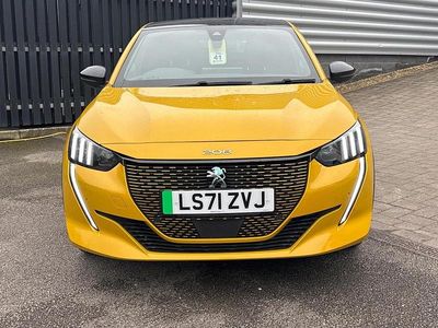 Used Peugeot e-208 GT 100 kW (136 HP) 2021 Yellow Hatchback