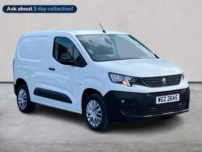Used Peugeot Partner Premium 131 HP (96 kW) 2022 White MPV