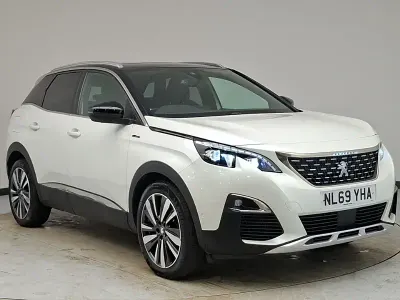 Used Peugeot 3008 Premium 181 HP (133 kW) 2019 White SUV