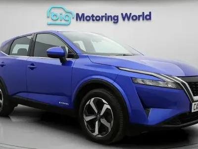 Używany Nissan Qashqai Acenta Premium 190 KM (139 kW) 2023 Niebieski SUV