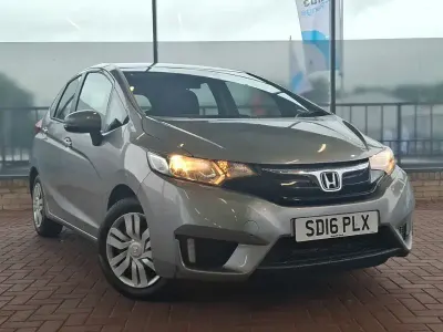 Used Honda Jazz S 102 HP (75 kW) 2016 Silver Hatchback
