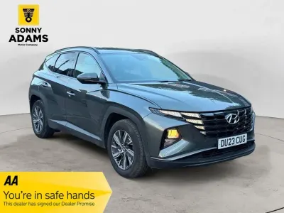 Begagnad Hyundai Tucson SE 2023 Grå SUV