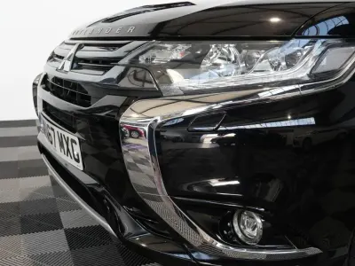 Used Mitsubishi Outlander P-HEV 2017 Black SUV