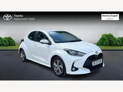 Used Toyota Yaris 2025 White Hatchback
