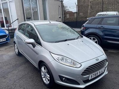 Usado Ford Fiesta Zetec 95 CV (69 kW) 2016 Utilitario