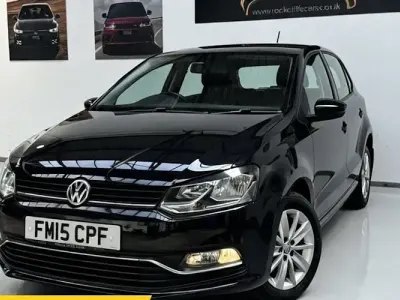 Used VW Polo SE 60 HP (44 kW) 2015 Black Hatchback