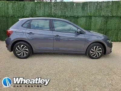 Begagnad VW Polo Life 95 HK (69 kW) 2023 Grå Halvkombi