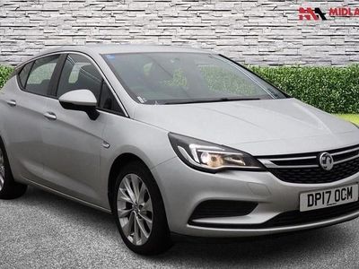 Used Vauxhall Astra Design Edition 125 HP (91 kW) 2017 Silver Hatchback