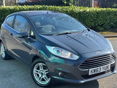 Used Ford Fiesta Zetec 82 HP (60 kW) 2014 Grey Hatchback