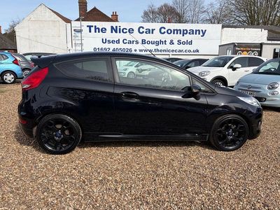 Used Ford Fiesta Metall 134 HP (98 kW) 2012 Black Hatchback