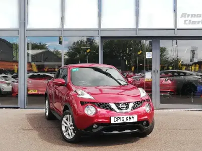 Used Nissan Juke N-Connecta 115 HP (84 kW) 2016 Red SUV