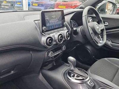 Used Nissan Juke N-Connecta 143 HP (105 kW) 2023 White SUV