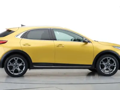 Used Kia XCeed First Edition 2020 Yellow SUV
