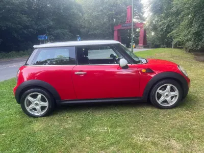 Used Mini Cooper D Hatch 110 HP (80 kW) 2009 Red Hatchback