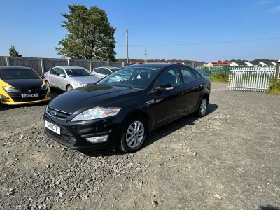 Used Ford Mondeo Zetec 145 HP (106 kW) 2011 Black Hatchback
