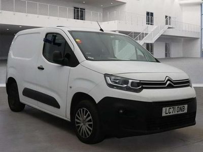 Used Citroën Berlingo 75 HP (55 kW) 2022 White MPV