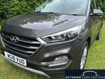 Used Hyundai Tucson SE 177 HP (130 kW) 2018 Grey SUV