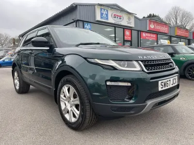 Używany Land Rover Range Rover evoque SE 2017 Zielony Kombi