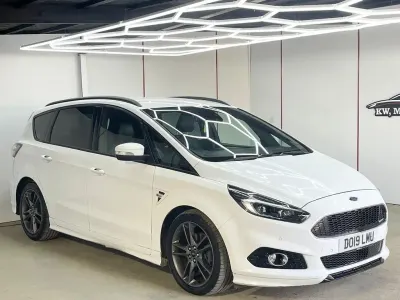 Used Ford S-MAX ST-Line 240 HP (176 kW) 2019 White MPV