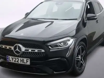 Used Mercedes GLA180 Executive 136 HP (100 kW) 2022 Black SUV