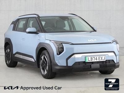 Blue Used 2024 Kia EV3 Air SUV | £28,995 (Fair price)