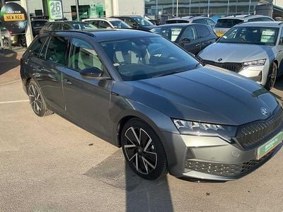 Used Skoda Octavia SportLine 110 HP (80 kW) 2025 Grey Estate