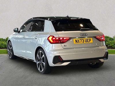 Begagnad Audi A1 Black Edition 108 HK (79 kW) 2023 Silver SUV