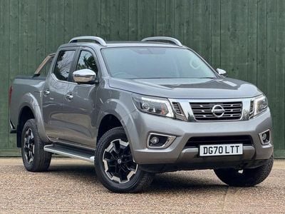 Used Nissan Navara Tekna 190 HP (139 kW) 2020 Grey Pickup