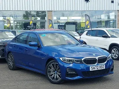 Usado BMW 330e M Sport 292 CV (214 kW) 2022 Azul Berlina