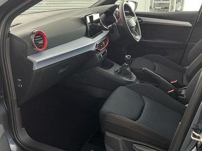 New Seat Ibiza FR 115 HP (84 kW) 2025 White Hatchback