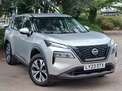 Used Nissan X-Trail Acenta 213 HP (156 kW) 2023 Silver SUV