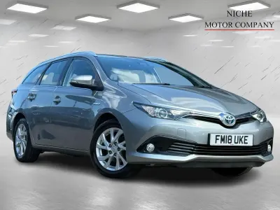 Used Toyota Auris Hybrid 2018 Grey Estate
