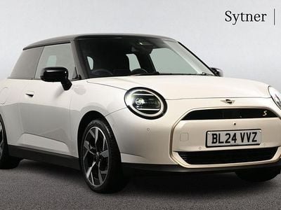 Used Mini Cooper SE Hatch 158 kW (215 HP) 2024 White Hatchback
