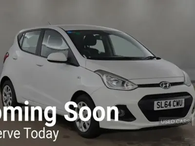 Used Hyundai i10 SE 83 HP (61 kW) 2014 White Hatchback
