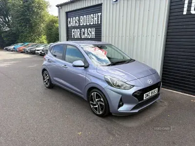 Used Hyundai i10 Premium 67 HP (49 kW) 2024 Blue Hatchback
