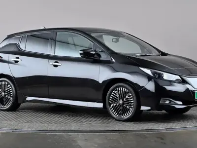 Gebraucht Nissan Leaf N-Connecta 110 kW (150 PS) 2025 Kleinwagen