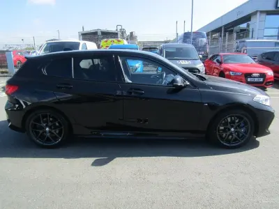 Second-hand BMW 118 M Sport 2022 Negru Hatchback