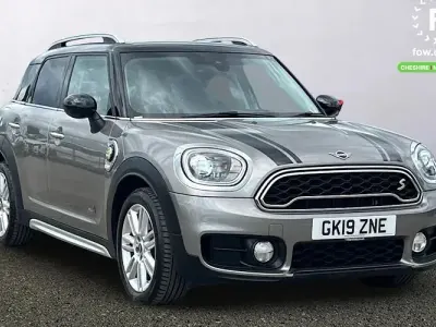 Used Mini Cooper S Chili 224 HP (164 kW) 2018 Silver Hatchback