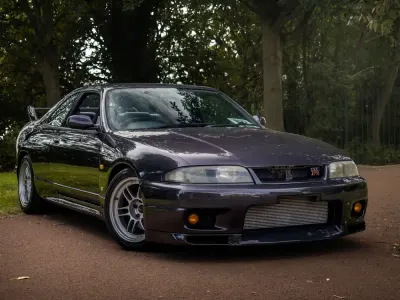 Used Nissan Skyline 280 HP (205 kW) 1995 Grey Coupe