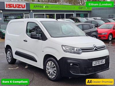 Used Citroën Berlingo 100 HP (73 kW) 2020 White MPV