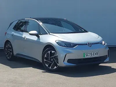 Usado VW ID.3 Pure 125 kW (170 HP) 2025 Prateado Citadino