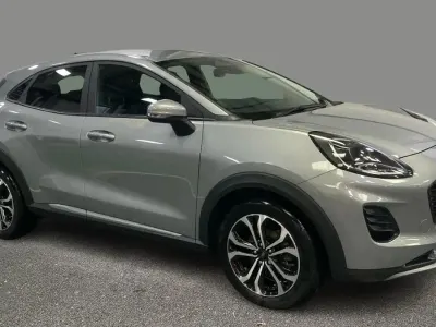 Usado Ford Puma Titanium 125 HP (91 kW) 2024 Prateado SUV