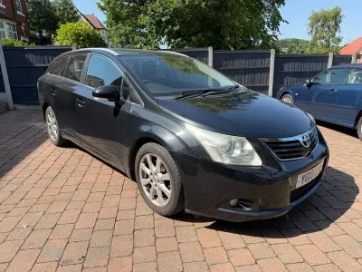 Used Toyota Avensis