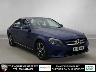 Używany Mercedes C220 Premium Plus 194 KM (142 kW) 2019 Niebieski Sedan/Limuzyna
