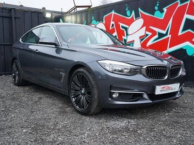 Used BMW 330 Luxury Line 258 HP (189 kW) 2015 Grey Hatchback