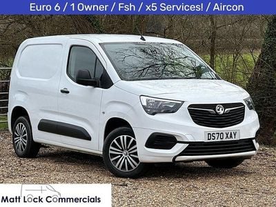 Used Vauxhall Combo Sportive 100 HP (73 kW) 2021 White Van