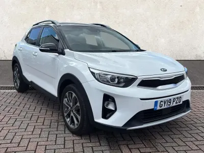 Used Kia Stonic 117 HP (86 kW) 2019 White SUV