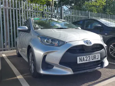Used Toyota Yaris 116 HP (85 kW) 2023 Silver Hatchback