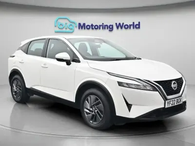 Used Nissan Qashqai Acenta Premium 140 HP (102 kW) 2022 White SUV